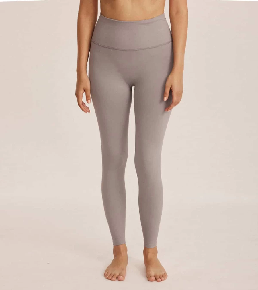 SAISEI Essential Legging 1646 - Storm Grey High-Waisted Yoga Pants for Women - Stretchy Workout Tights