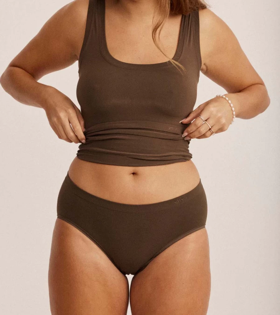SAISEI Scooped Cami Top - Moss Green Essential Staple - Atelier Talia Sol Collection