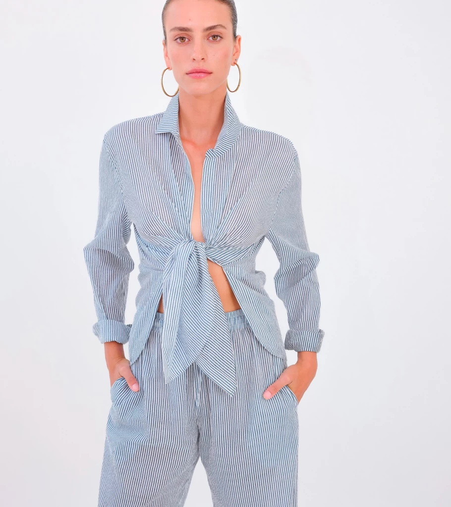 DESERT QUEEN Aria Tie-Front Shirt Women's Blue Striped Casual Top